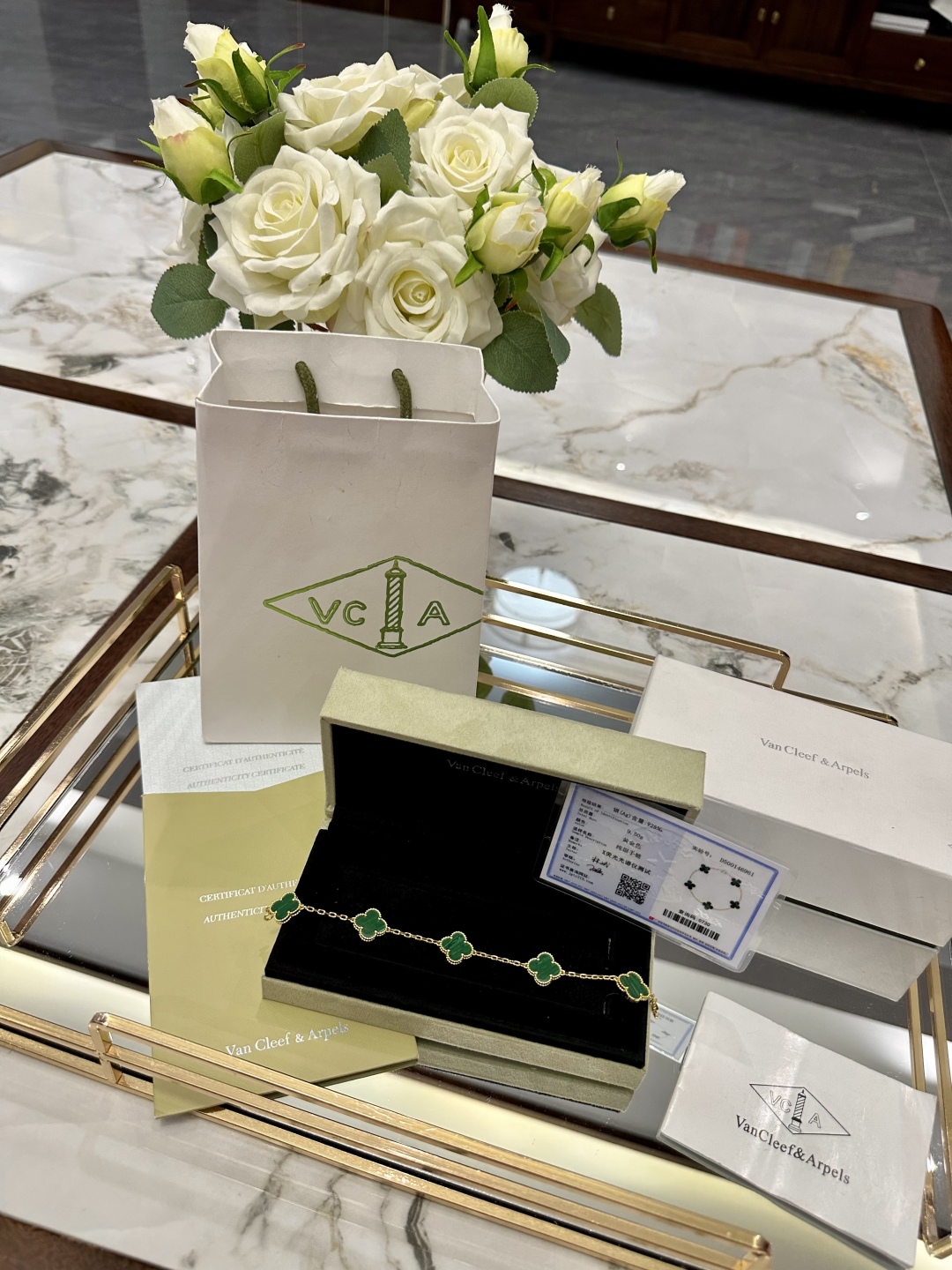 VAN CLEEF ARPELS jewelry model 02